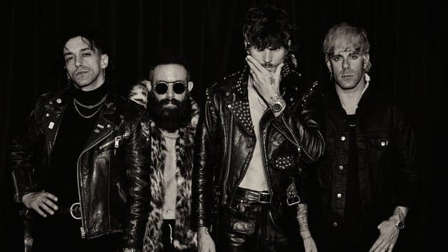 Boys Like Girls tickets at Leader Bank Pavilion, Boston