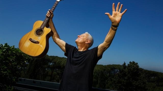 Tommy Emmanuel tickets at Capitol Theatre - Wheeling, Wheeling