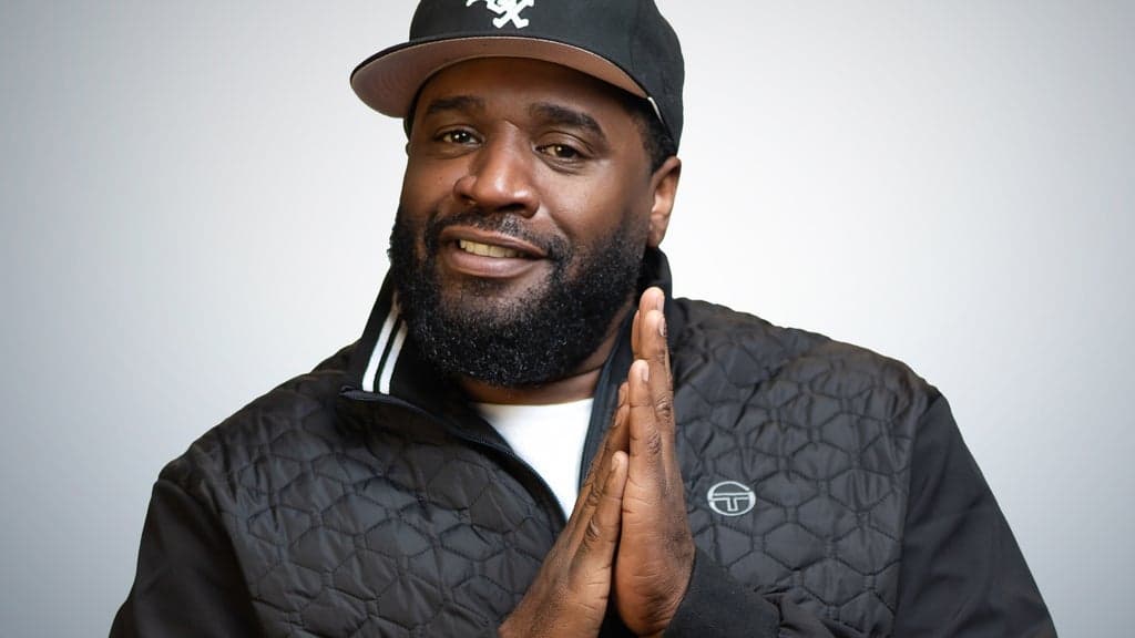Corey Holcomb tickets at Funny Bone Comedy Club - Cleveland, Cleveland