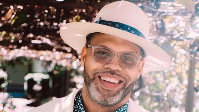 Eric Roberson tickets at Blue Note Jazz Club - New York, New York