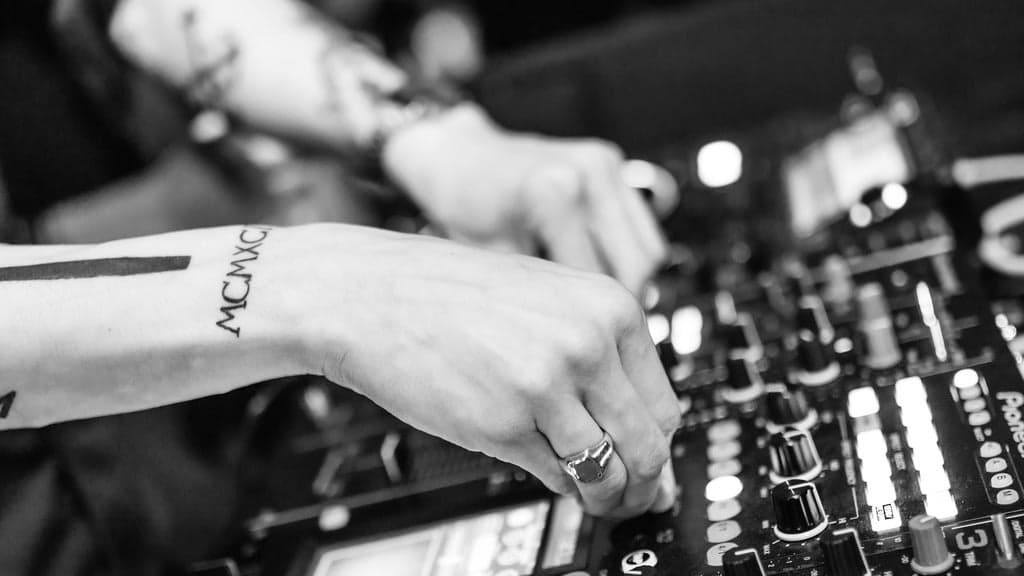 EMBRZ tickets at Harbor House Rooftop DTLA, Los Angeles